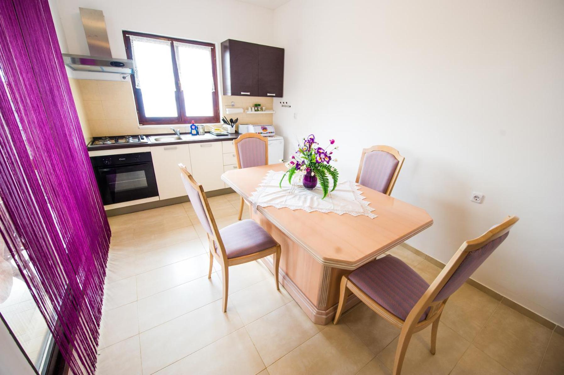 רוגוזניצה Apartments Villa Flora מראה חיצוני תמונה